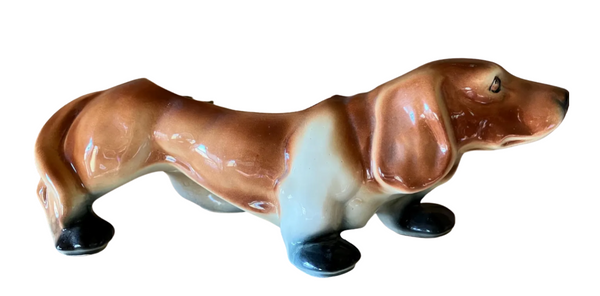 Vintage Bassett Hound Dog Ceramic Planter *LOCAL PICK UP ONLY*