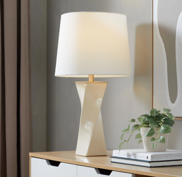 27" Cream Table Lamp  *LOCAL PICK UP ONLY*